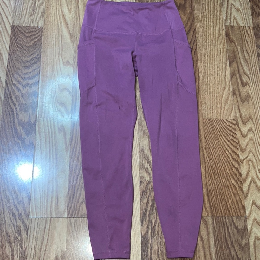 Pink workout leggings🩷